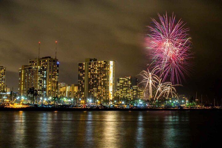 Waikiki Friday Fireworks Cruise with Shuttle Option - Photo 1 of 9